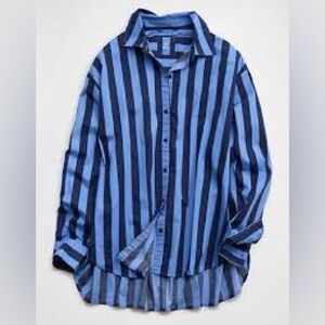 AE Blue Striped Button-Up Shirt